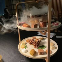 MAISON 8 restaurant - 