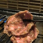 焼肉ホルモンあさひ - つらみ