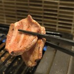 焼肉ホルモンあさひ - タン