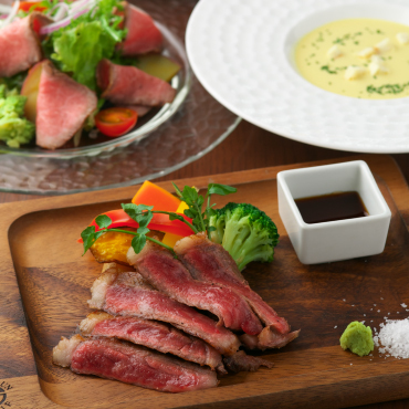 写真 : 近江牛ダイニング OKAKI 大津店 （オウミギュウダイニング