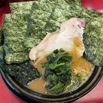 豚骨醤油ラーメン 王道家 柏店 - 