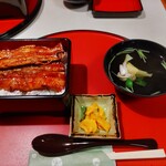 魚仲 - うな重（一匹）