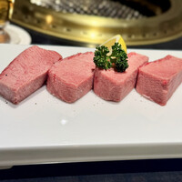 仙台牛焼肉 花牛 - 