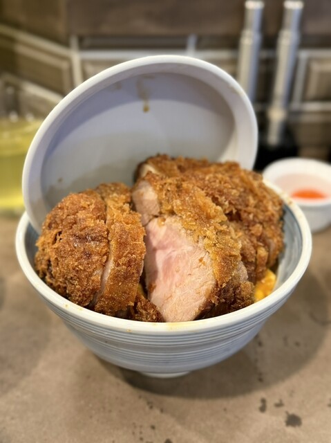 by T.T658 : とんかつ四郎吉 (シロウキチ)- 三宮/とんかつ