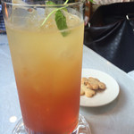 28827308 - フルーツセパレートティー(￥750)