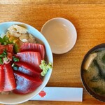 本鮪丼なかばやし - 