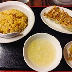 珉珉 - 炒飯＋焼き餃子
