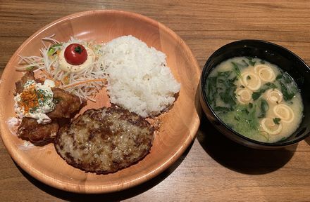 びっくりドンキー 米沢徳町店 - 西米沢（ファミレス）の写真