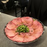 心斎橋焼肉 縁 - 