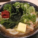 はなまるうどん - 辛味噌入りホタテ味噌バター