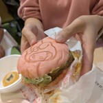 キャラクターフードコート - ハンバーガー