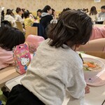 キャラクターフードコート - 店内