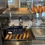 かま栄 工場直売店 - 