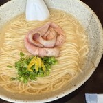 紅ズワイガニらぁ麺 まるはち屋 - 