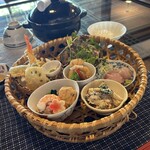古民家で昼ごはん梅里 - 