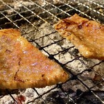 炭火焼肉 ホルモン にく式 - 