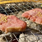 炭火焼肉 ホルモン にく式 - 