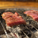 炭火焼肉 ホルモン にく式 - 