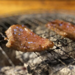 炭火焼肉 ホルモン にく式 - 
