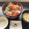 三崎「魚市場食堂」