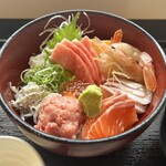 三崎「魚市場食堂」 - 