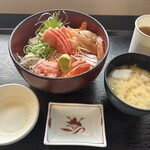 三崎「魚市場食堂」 - 