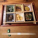 炭火焼き鳥 ヒロトリ - 突き出し