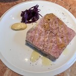 Carbo - 厚切りハムのようなテリーヌ？