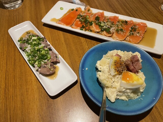 Doma Doma Shinjuku Higashiguchi Ten