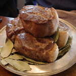 il tram - 沖縄プラチナポークの肩ロースのロースト