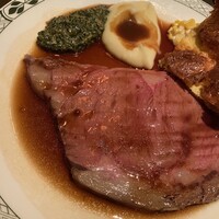 ロウリーズ・ザ・プライムリブ 恵比寿ガーデンプレイス店 - 