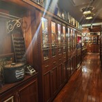 エル バルコ - 入ってすぐの店内の様子