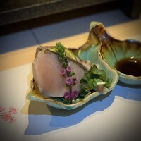 焼鳥 みかど - ・寒鰆のタタキ(お好みでポン酢)