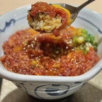 牛刺しと焼肉 仔虎 クリスロード店 - 