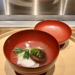 温石 - 九絵と椎茸､結び三つ葉に山椒の芽