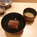 鮓 ふじなが - 鰻丼 焼き:関西､タレ:関東､和風ビスク