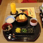 鰻cafe ゆきちっ - 鰻御膳  750円(ドリンク付き)