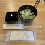 飛天龍・松島 - 薬味はネギ