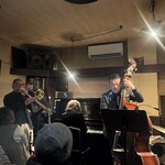 グレッチ - ベーシストのしみけんさんも渋い！