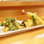 Shuham Minaduki - 揚げたての天ぷら