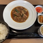 CHINESE DINING 瑞 - 【麻辣牛腩】週替わりランチ定食