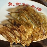 東京餃子楼 - 美味し過ぎた焼き餃子！向きが逆？