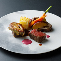 ルアン - 有田焼の器でご提供いたします。