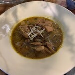 エジプト塩食堂 - 酒粕香る神山鶏と大根のダルカレー