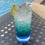 カフェ&ダイニング ヘミングウェイ - ブルーオーシャンモヒート