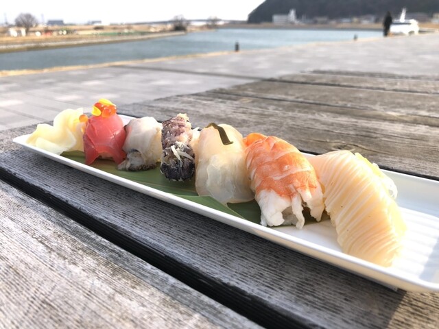 三政商店 元気市場店 - 石巻（海鮮）の写真