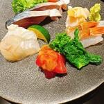 小松 弥助 - 