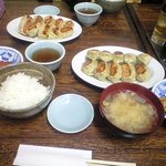 安曇野餃子館 - 焼き餃子定食