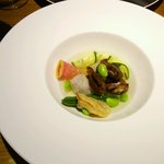 シュヴァル・ドゥ・ヒョータン - 砂肝のコンフィ、夏野菜のブイヨン仕立て