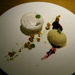 シュヴァル・ドゥ・ヒョータン - ヴァシュラン、メレンゲとバニラアイス